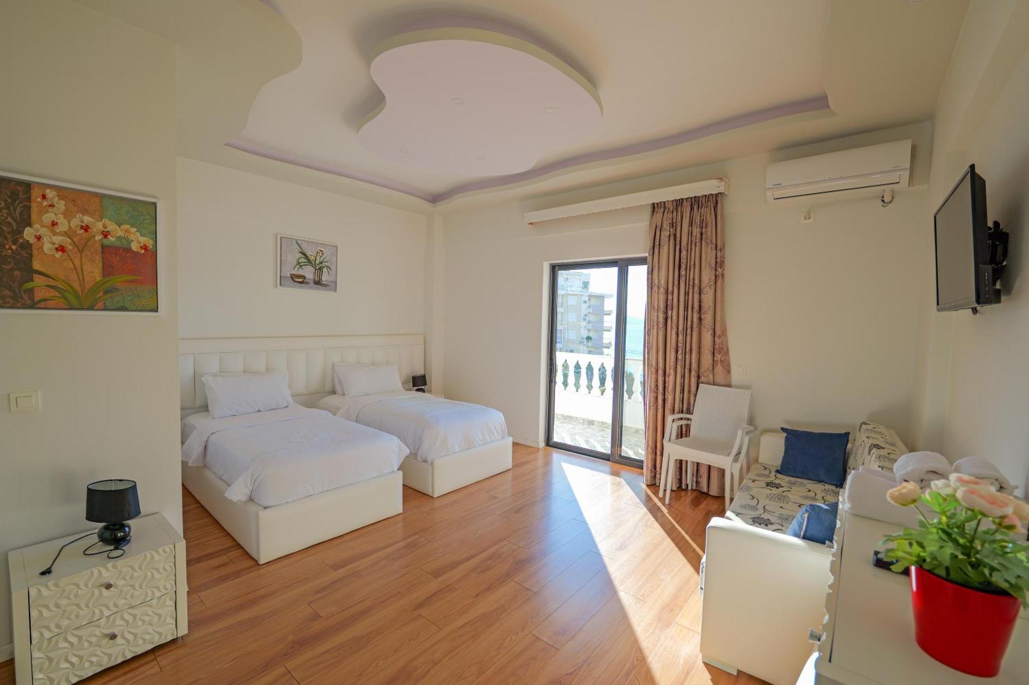 Hotel Iliria Sarande Ngoại thất bức ảnh