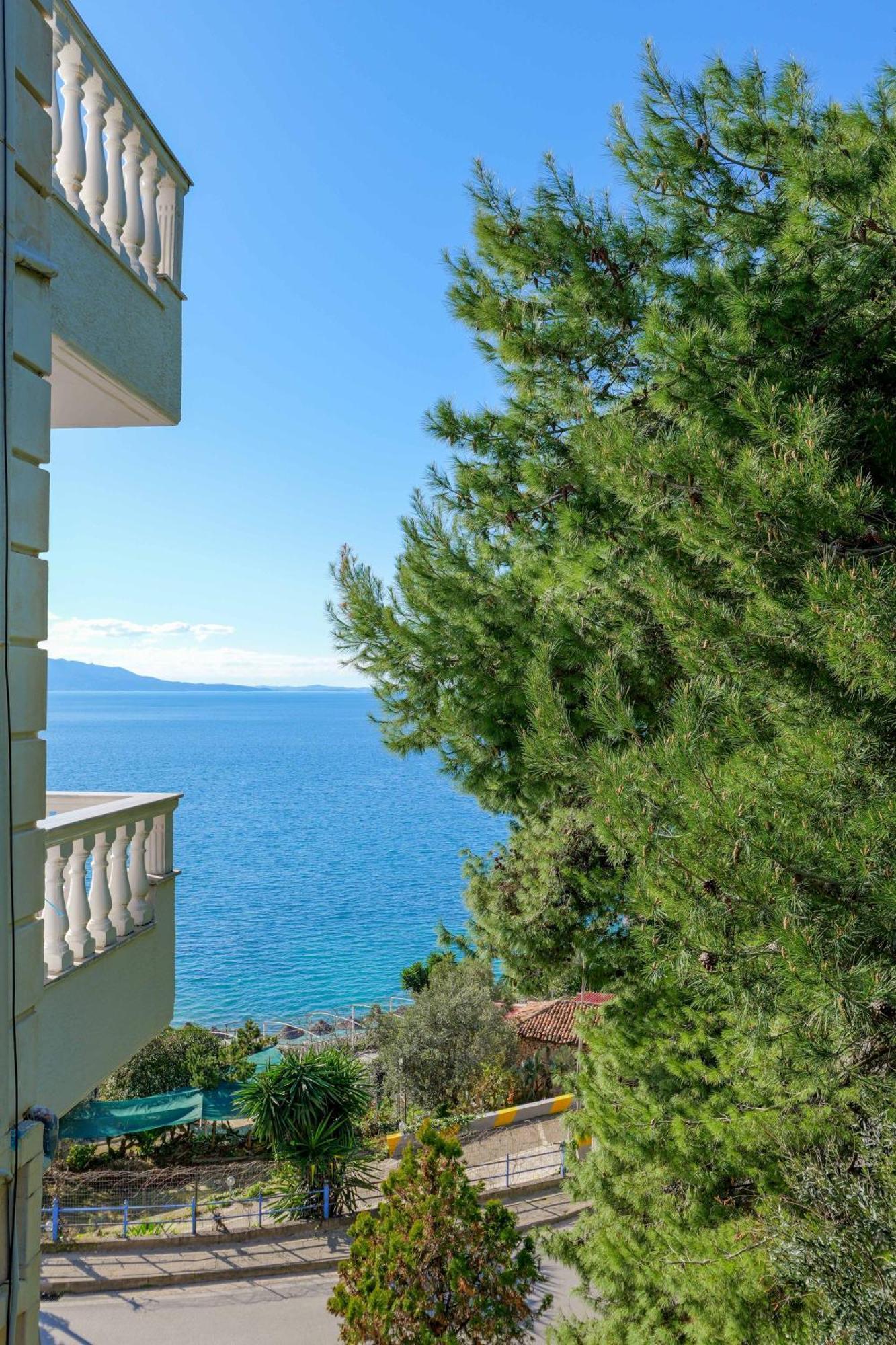 Hotel Iliria Sarande Ngoại thất bức ảnh