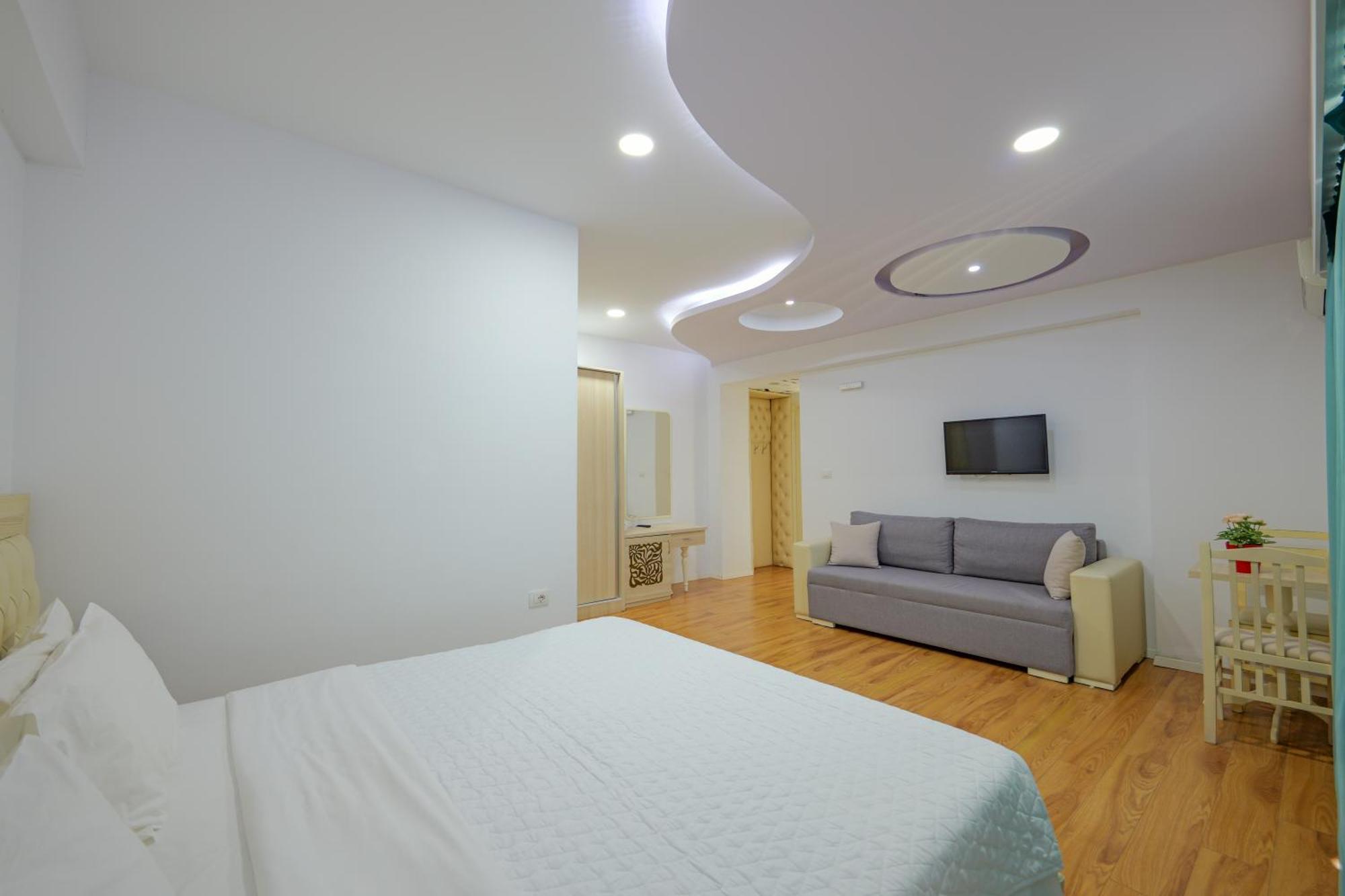 Hotel Iliria Sarande Ngoại thất bức ảnh