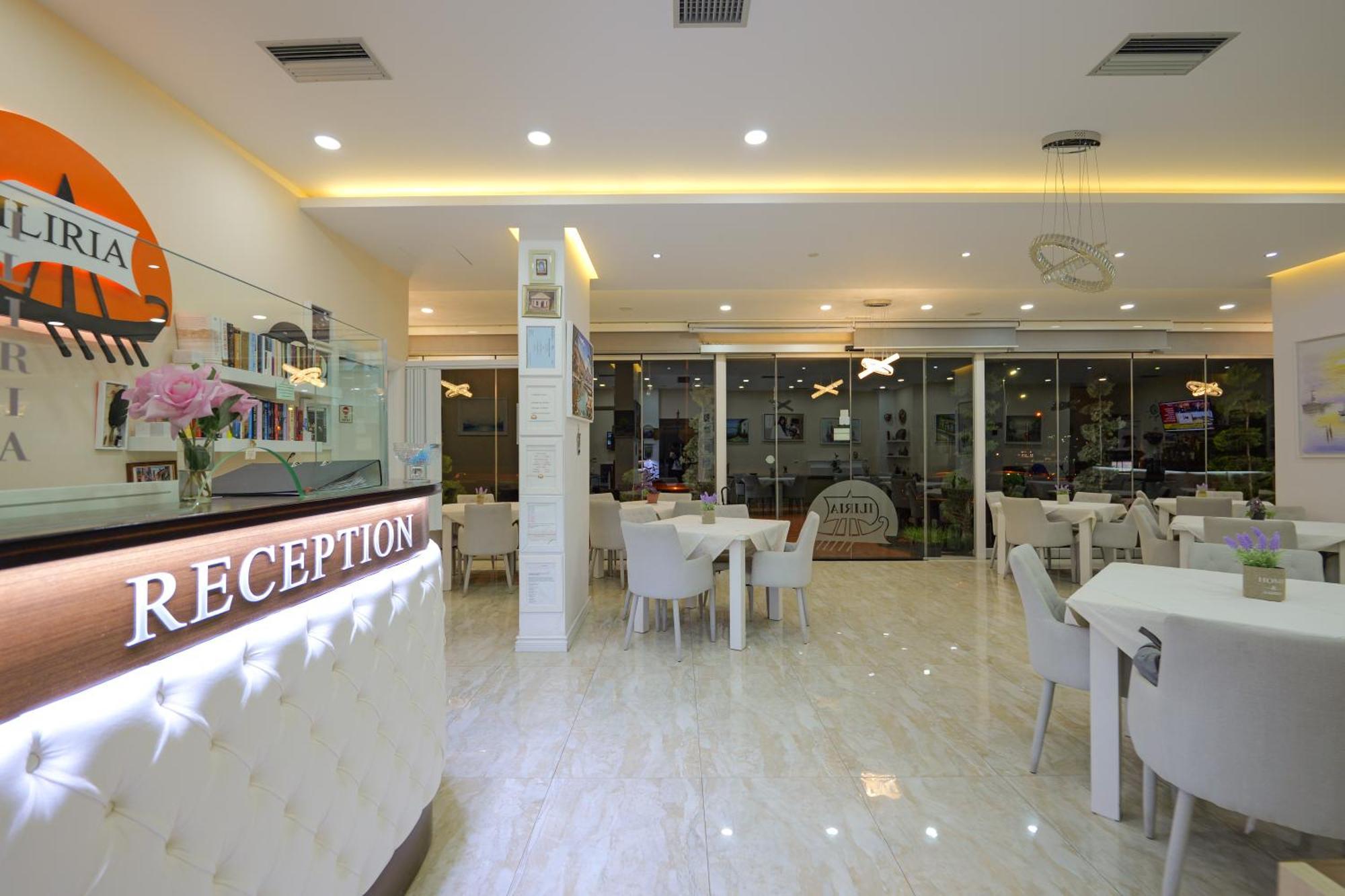 Hotel Iliria Sarande Ngoại thất bức ảnh
